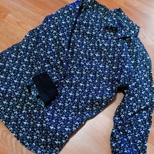 Man's long sleeve casual shirt